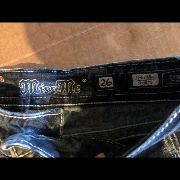 Miss Me sequin camp shorts - Picture 2 of 3